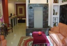 อื่นๆ 2 Summer Tavern