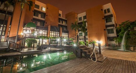 Others 2 Global Garden