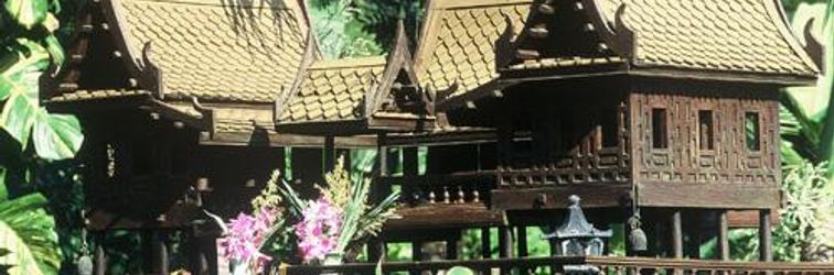 Bên ngoài The Thai House