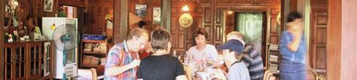 Nhà hàng 2 The Thai House