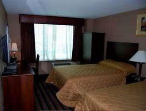 其他 4 Days Inn by Wyndham Bronx Near Stadium