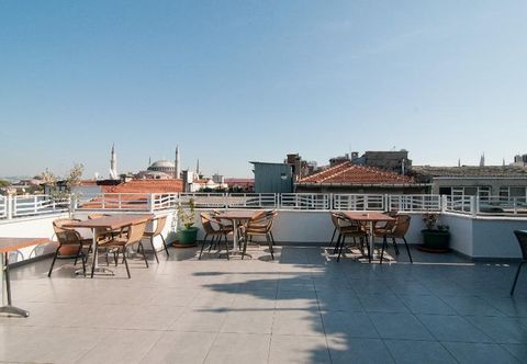 Khác Noahs Ark Hotel