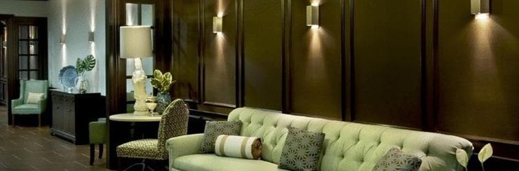 Khác Sutton Court Hotel Residences