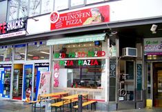 Others 2 Amadeus Am Kurfurstendamm