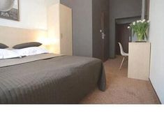 อื่นๆ 6 Golden Cracow