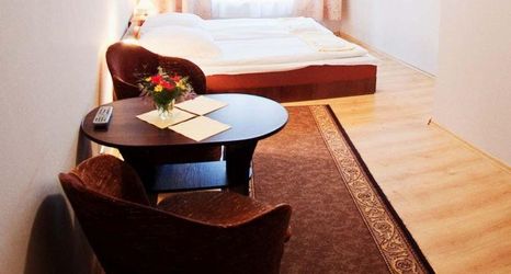 อื่นๆ 2 Golden Cracow