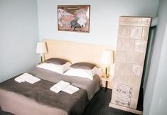 อื่นๆ 4 Golden Cracow