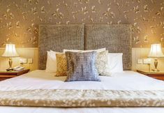 Lain-lain 5 Leigh Park Hotel