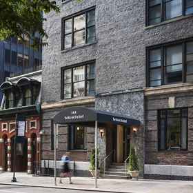 Seton Hotel 1, Hotel Hunters Point Avenue