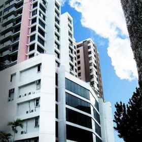 Centrum Tower Suites 1, Khách sạn 12 de Octubre