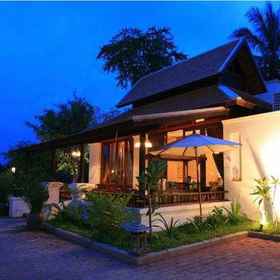 Parn Dhevi Riverside Resort & Spa1 , 飯店วัดสามพราน