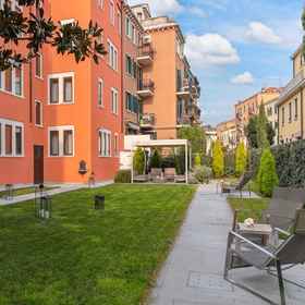 Carnival Palace - Venice Collection 1, Hotel Tronchetto Waterbus Stop
