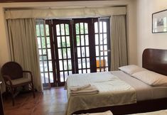 Others 7 Hey Jude Boracay