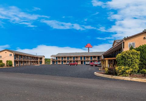 Others Red Carpet Inn