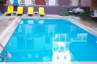 其他 4 Kleopatra Alis