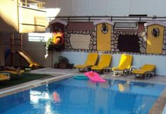 其他 7 Kleopatra Alis