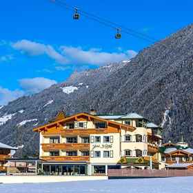 St. George 1, 酒店 施利特尔斯