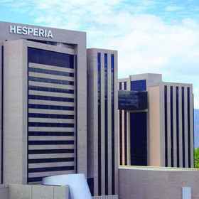 Hesperia World Trade Center1 , 飯店Escuela Mariscal Sucre Airport (MYC)