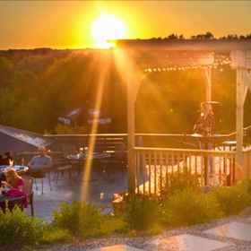 Finger Lakes Hotel 1, Hotel New York State