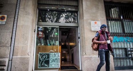 기타 2 Black Swan Hostel