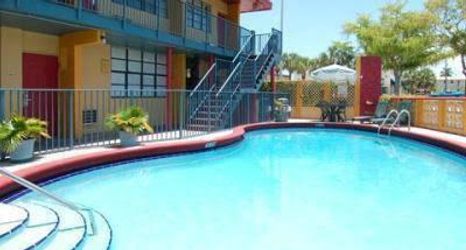 Others 2 Econo Lodge Inn & Suites