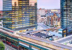 อื่นๆ 4 Crescent Hotel