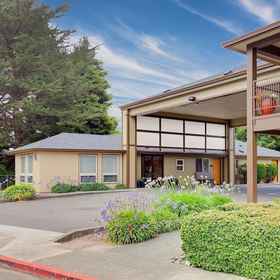 เดย์ส อินน์ แอนด์ สวีทส์ บาย วินด์แฮม อาร์คาตา 1, โรงแรม & ที่พัก Humboldt County