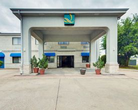 Others 4 Quality Inn & Suites