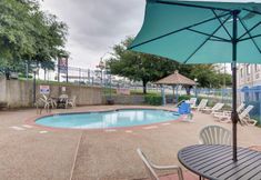 Others 7 Quality Inn & Suites