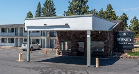 Others 2 Bend Inn & Suites