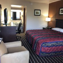 Others 4 Guest Inn Austell