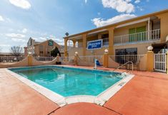 Others 4 Econo Lodge Waco North I-35