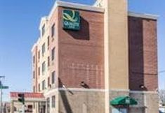 Others 4 Paramount Inn