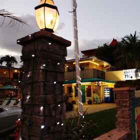 Galt Villas Motel1 , 飯店Hugh Taylor Birch State Park