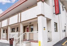 Others 2 Econo Lodge