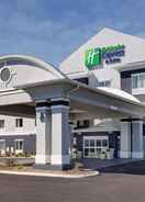 null Holiday Inn Express Hotel & Suites North Fremont, An Ihg Hotel