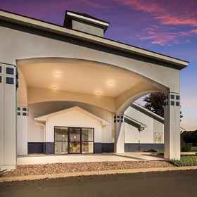 SureStay Plus Hotel by Best Western Highland Poughkeepsie1 , 飯店Home of Franklin D. Roosevelt National Historic Site