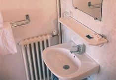 其他 7 Abbeliss Polygone Hotel