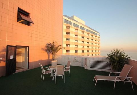 Others Office Living