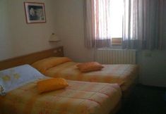 อื่นๆ 7 Genziana