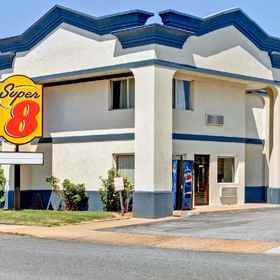 Super 8 By Wyndham Newark De1 , 飯店鲍勃·卡彭特中心