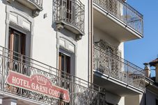 อื่นๆ Hotel Garni Corona