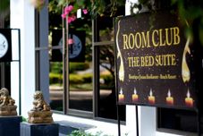 Others Room Club The Bed Suite