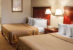 기타 7 Quality Inn & Suites