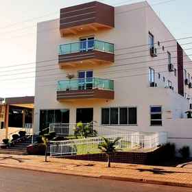 Hotel Villa Quati 1, 오마르 이븐 알-카타브 모스크 호텔