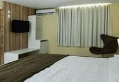 其他 7 Riverside Hotels & Flats