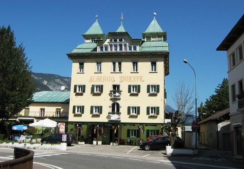 Others Albergo Trieste