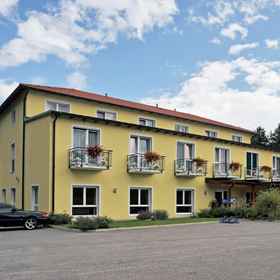 Bad Blumauerhof1 , 飯店哈特贝格