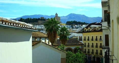 기타 2 Hotel Toril