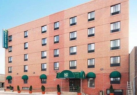 其他 Quality Inn Jamaica AirTrain